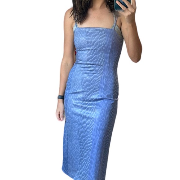 Y2k Alexia Admor Periwinkle Midi Gown - Picture 6 of 7